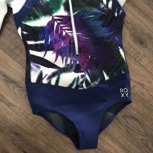 ROXY brand half wetsuit
